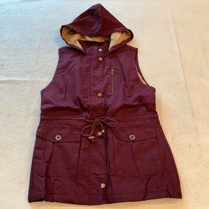 Hoodies vest with inner faux fur